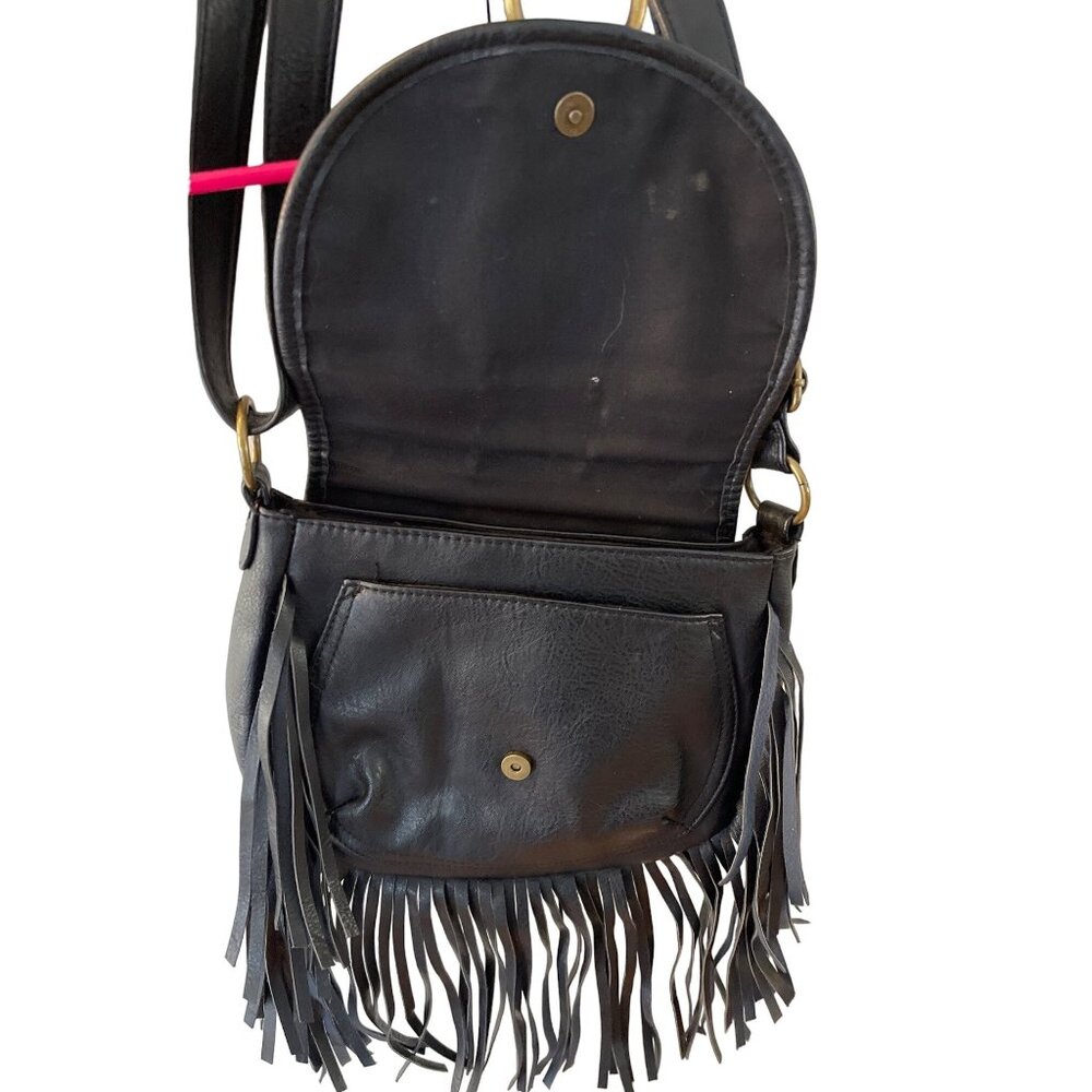 Arizona Jean Co Black Faux Leather Crossbody Bag Fringe / Boho Embroidered M Siz - Picture 3 of 11